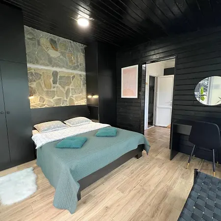 Kresy Apartment *